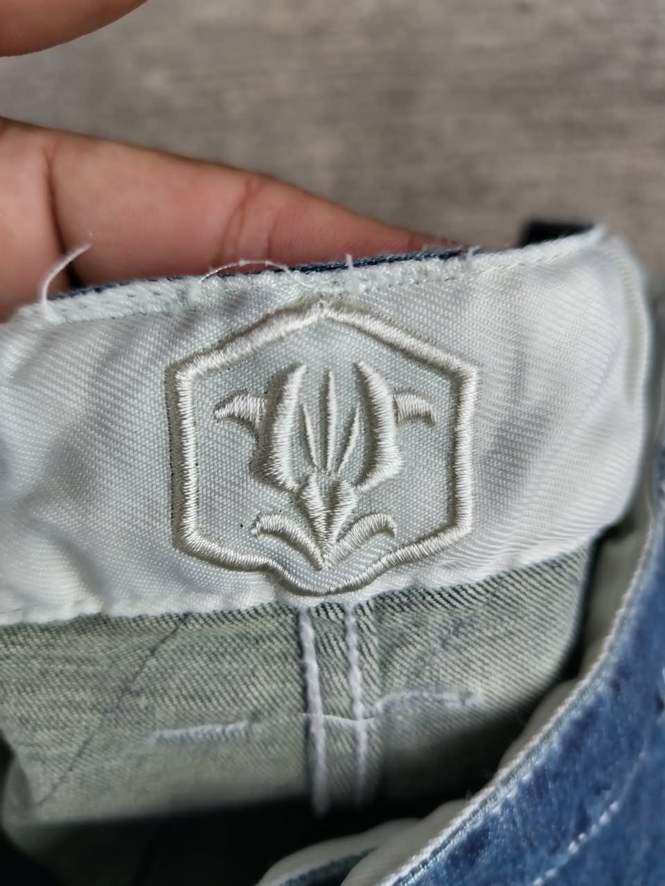Karakuri Jeans™